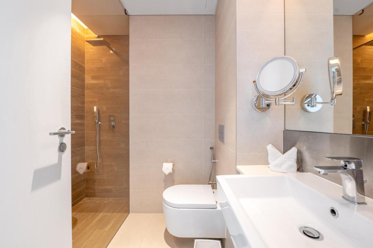 Spectacular 3 Bedroom Condo With Maids Room Facing The Dubai Eye Экстерьер фото