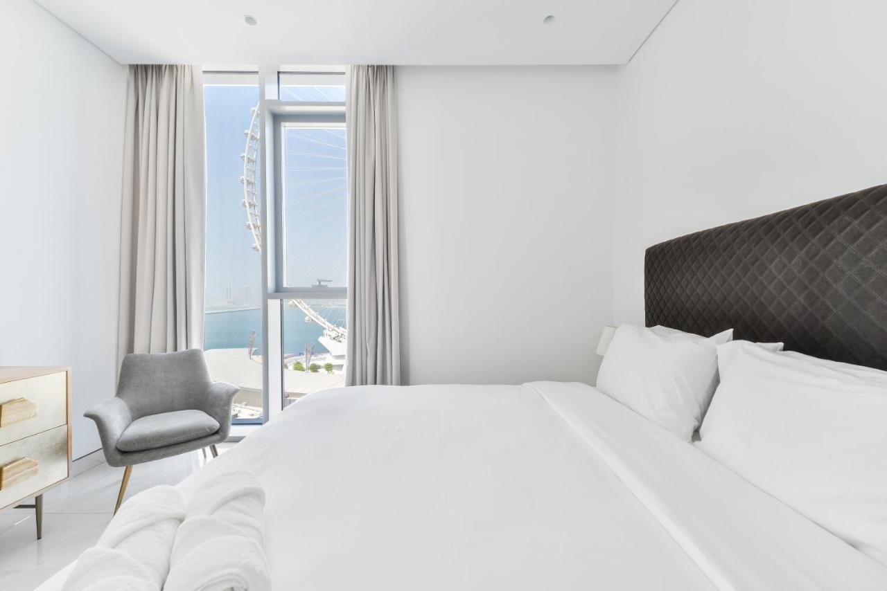 Spectacular 3 Bedroom Condo With Maids Room Facing The Dubai Eye Экстерьер фото